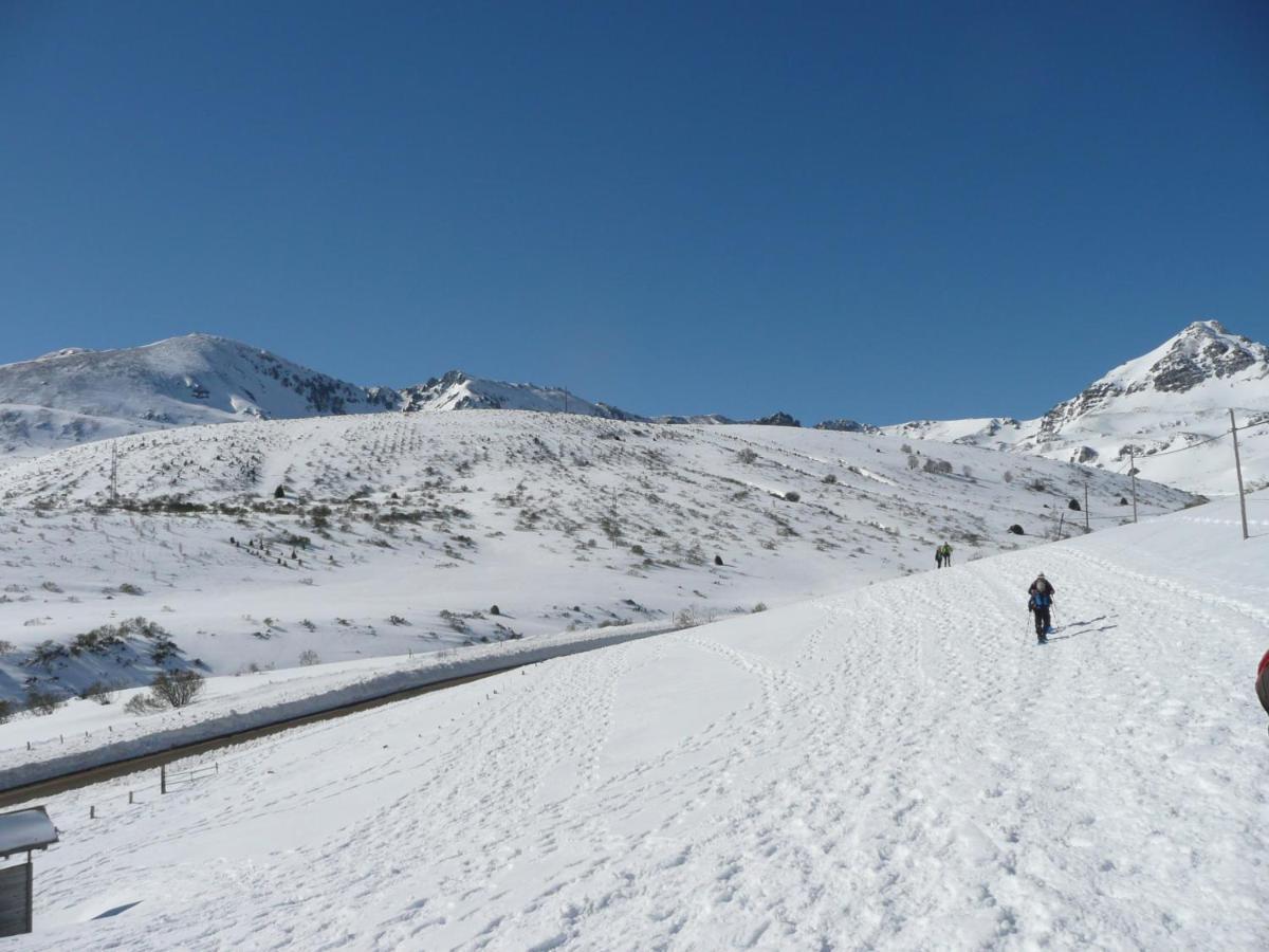 Felechosa Ski & Senderismo Eksteriør billede